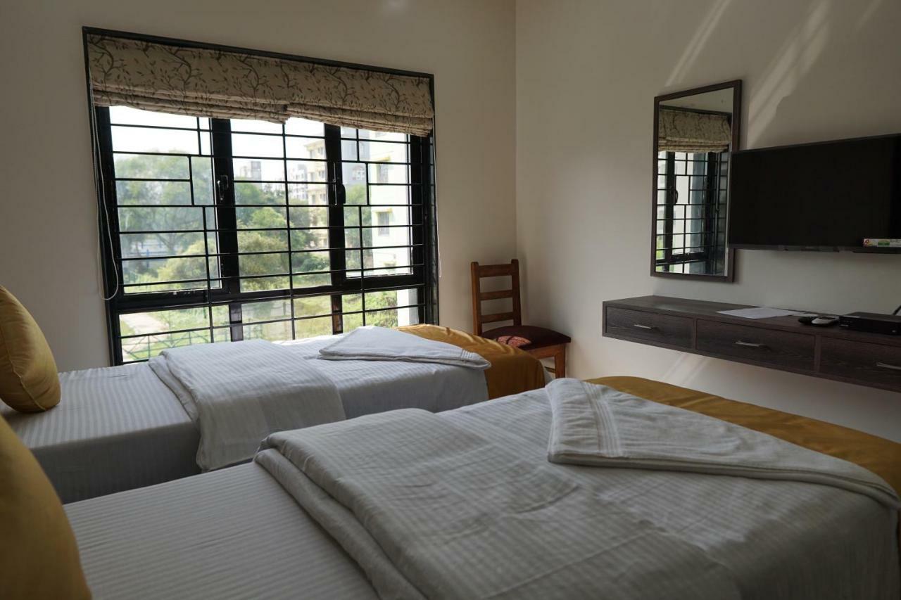Rama Golden Root New town Hotel Calcutta Buitenkant foto